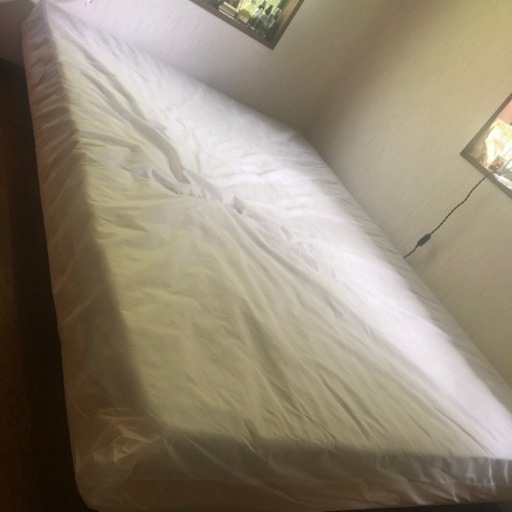 無印のセミダブルベッド　マットレスのみ3000円