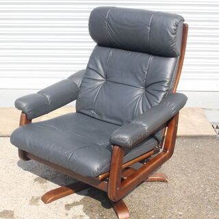 T939) 富士ファニチャー リクライニングチェア オトッマン 革張り FUJI FURNITURE パーソナル レトロ レザー 家具 インテリア