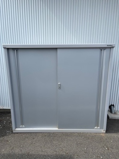 値下げしました！！！イナバ物置　中型★横176×高161×奥79★配送可能