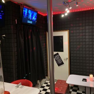 バースタッフ募集！男女経験は問いません。の画像