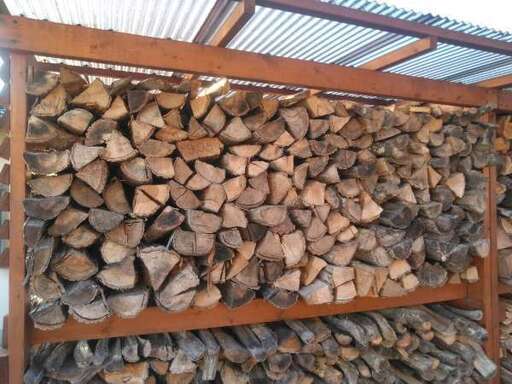 2年乾燥薪　（ナラ・クヌギ）