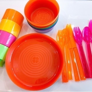 ★ IKEA プラスチック食器　キャンプ　ホームパーティ　27点...