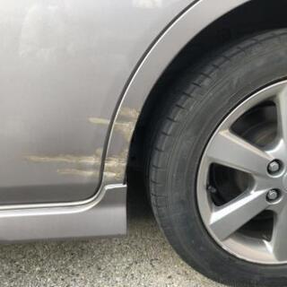 トヨタ　　アイシスの画像