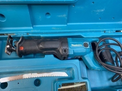 makitaマキタ　レシプロソー　モデル：JR3050T（無段変速） 電圧：単相交流100V 