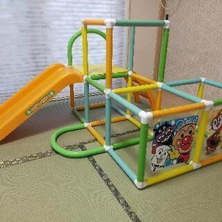 アンパンマン　ジャングルジム