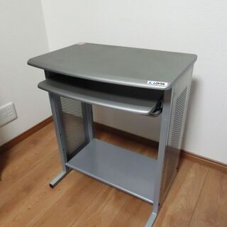 パソコンデスク