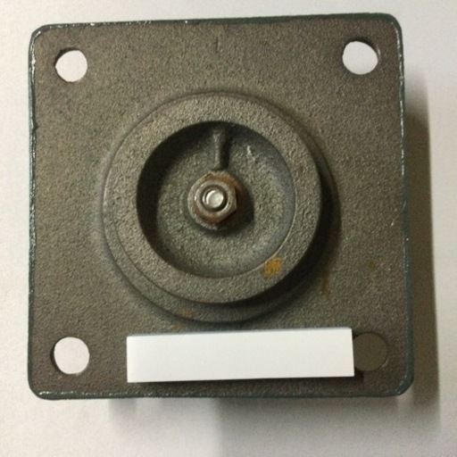 手押しポンプの　下台3、5寸