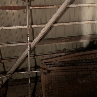 ブラシカッター（エンジン草刈り機）