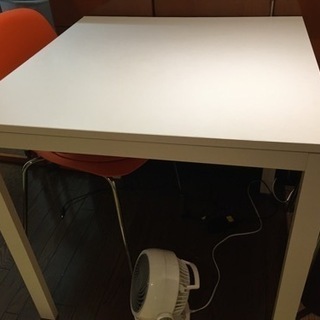 【募集停止】IKEAのテーブル MELLTORP メルトルプの画像