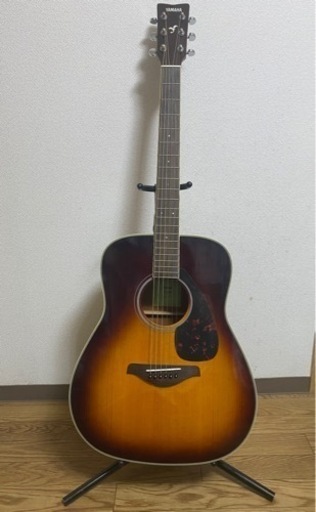 【売り切りセール中】YAMAHA アコースティックギター　fg820