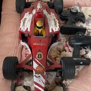 ラジコンレーシングカー