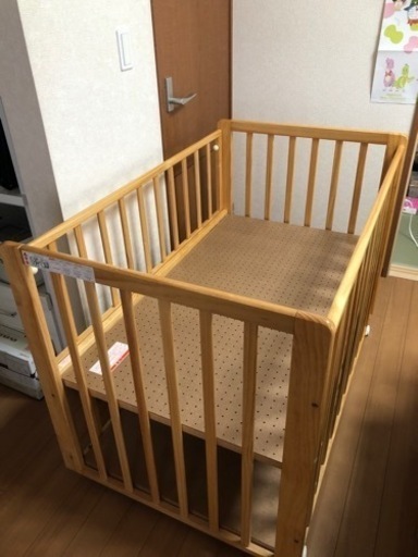 ベビーベッド