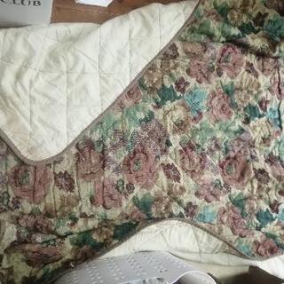 コタツ掛けとコタツ敷
