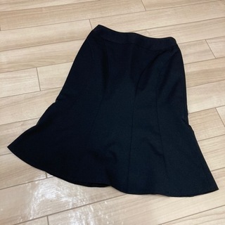 膝丈スカート　M