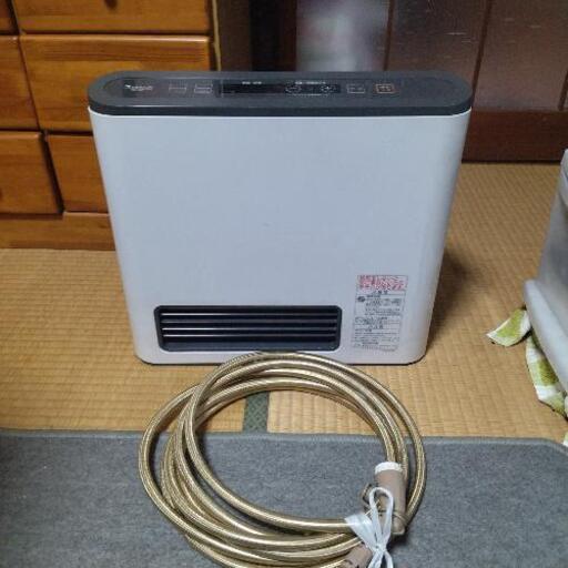 （購入者決まりました）都市ガス用　ノーリツ製　ファンヒーター　4mコード付