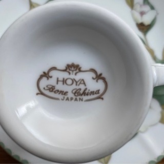 受付終了　コーヒーカップ　ソーサー　紅白の画像