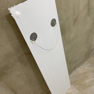 吊るし全身鏡の画像