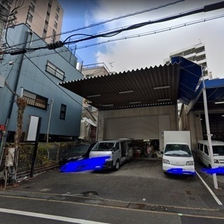 好立地な、倉庫兼事務所♫敷地内駐車場スペース有り♫