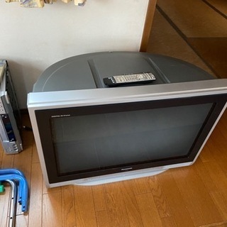 デジタル対応のブラウン管テレビ