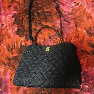 GUESS  デニムキルティングショルダーバッグ(美品)の画像