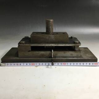 ⭕⭕⭕PH3/45　金型パンチ 板金 パーツ 工具 加工機械 穴あけ パンチング 部品 中古 メーカー不明 パンチャー 鉄 ダイセット　業務用　工業用　⑲⭕⭕⭕の画像
