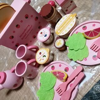 【マザーガーデン】定価8500円 ロングセラー 木製ままごとセットの画像