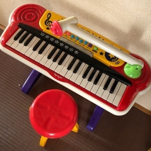 子供用おもちゃピアノ（取引中）