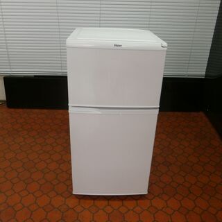 ID 985685 ハイアール106L 2015年製 JR-N106J 冷凍室穴あきあり