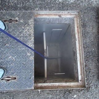 排水管高圧洗浄　排水管詰まり修理　スタッフの画像