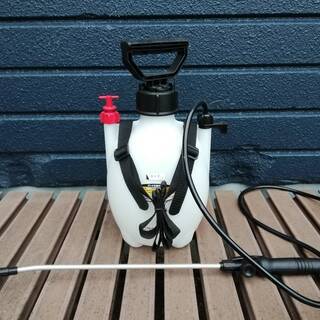 【102203】噴霧器　園芸機械　蓄圧式　工進　HS-401E【...