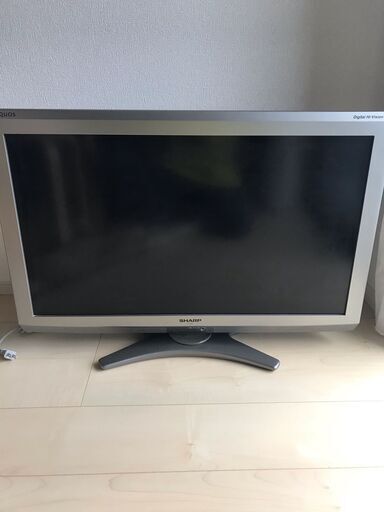 SHARP液晶カラーテレビLC−32E6(2010年製)
