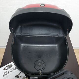 現状品 訳あり リアボックス48L トップケース バイクパーツセンター製 ブラック 鍵壊れ ジャンク ベース新品の画像