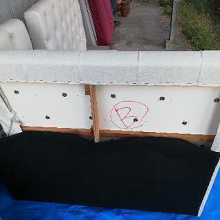 無料!早いもの勝ち　美品　江南市　ソファ差し上げますの画像