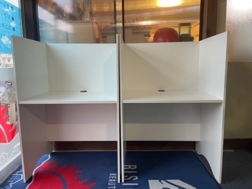 机　衝立付き2台