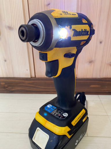 中古 マキタ　TD171 18V 充電式 インパクトドライバ