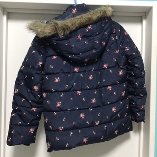 美品 女児ダウン GAP KIDS 140cmの画像