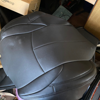 未使用級 ヴァレンティノ VALENTINO ショートパンツ LVTN シルバー 未使用級 ヴァレンティノ VALENTINO ショートパンツ LVTN シルバー