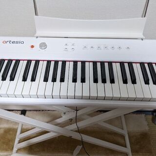 週末最終お値下げピアノ引き取り限定　椅子セット