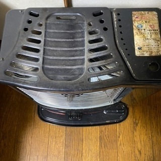 [問い合わせ多数の為、変更します。]石油ストーブ！引き取りで差し上げます！の画像