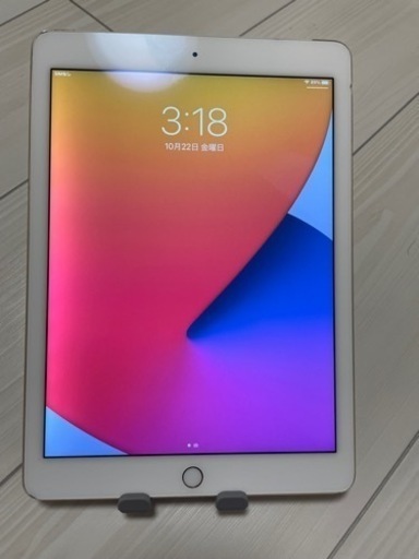 iPad Air2 32GB セルラータイプ　#371