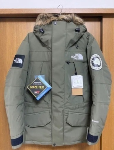 【人気】ノースフェイスアンタークティカパーカー！