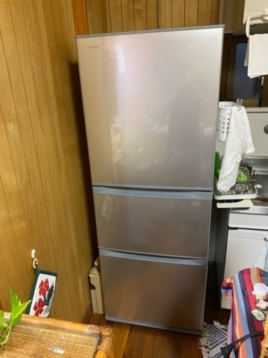 東芝冷蔵庫　330L  2018年式