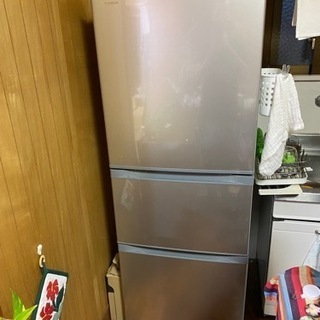 東芝冷蔵庫　330L  2018年式