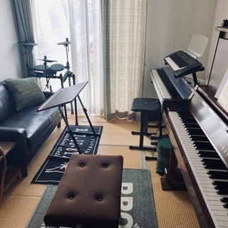 Torii piano lessonsの画像