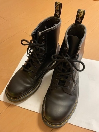 ドクターマーチン　Dr.Martens  8ホール
