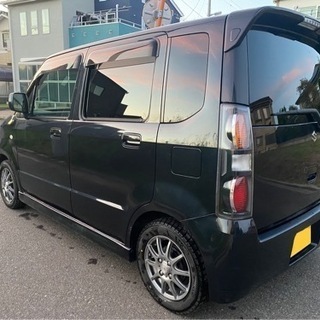 スズキ　ワゴンR　車　バイク　　の画像