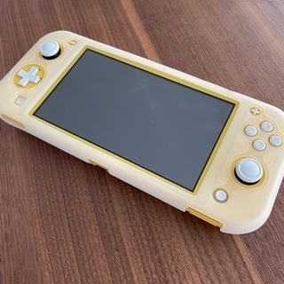 任天堂 Switch lite 中古美品