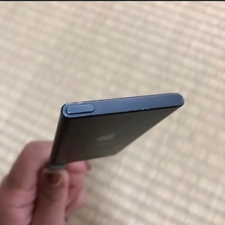 iPod nano 第7世代 ブラック 16GBの画像