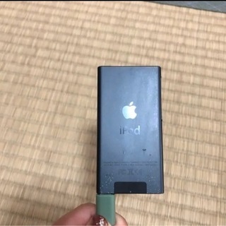 iPod nano 第7世代 ブラック 16GBの画像