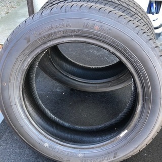 タイヤ2本の画像